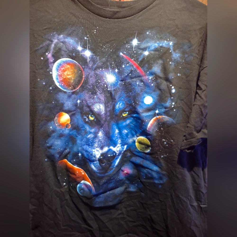 Wolf galaxy shirt
